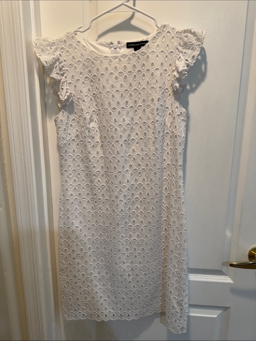 American Living Cream Eyelet Lace Cap Sleeve Shift Dress